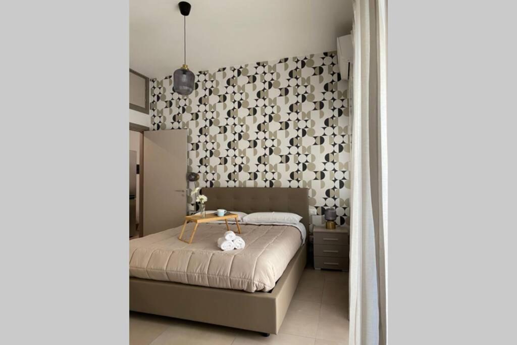 B&B Piano1 Interno5 - Accogliente E Moderno Bilocale Vicino Al Centro Салерно Екстер'єр фото